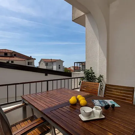 Apartment Barbaric Zaostrog