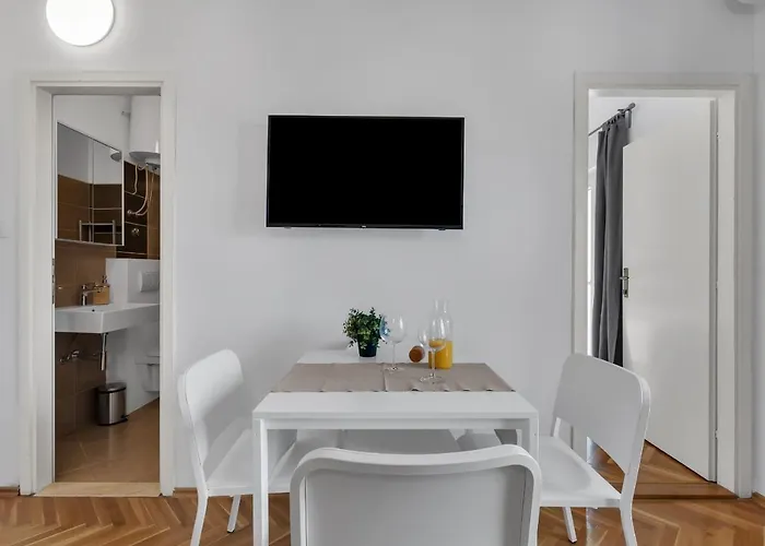 Apartament Barbaric Zaostrog